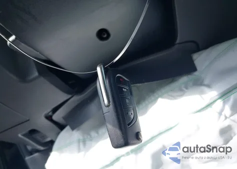 2020 Toyota Camry Le from USA, damaged, VIN 4T1C11AK5LU352631